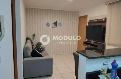 APARTAMENTO à venda, 2 quartos, 1 vaga, JARDIM HOLANDA - Uberlândia/MG
