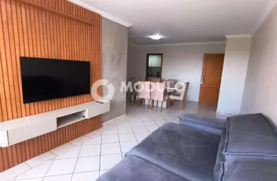 Apartamento com 3 quartos para alugar na Rua Bernardo Guimarães, --, Fundinho, Uberlândia