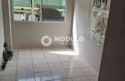 Apartamento disponível para locação no bairro Shopping Park.