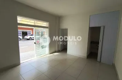 Ponto comercial para alugar na Avenida Fernando Vilela, --, Osvaldo Rezende, Uberlândia