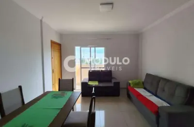Apartamento disponível para locação no bairro Santa Mônica.