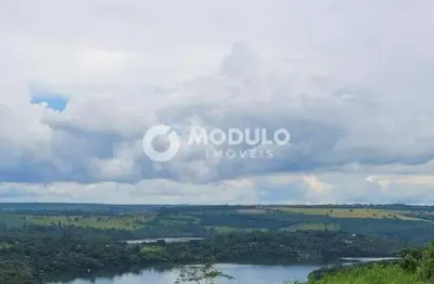 CHÁCARA à venda, 2 quartos, 6 vagas, Bairro Zona Rural - Uberlândia/MG