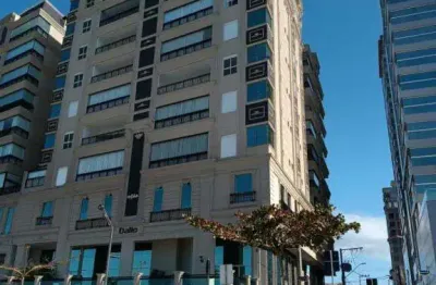 Apartamento com 4 quartos à venda na Rua 207, 68, Meia Praia, Itapema
