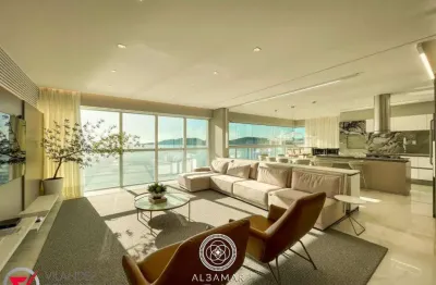 Apartamento com 4 quartos à venda na Rua 207, 68, Meia Praia, Itapema