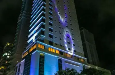 Apartamento com 3 quartos à venda na Rua 234, 68, Meia Praia, Itapema