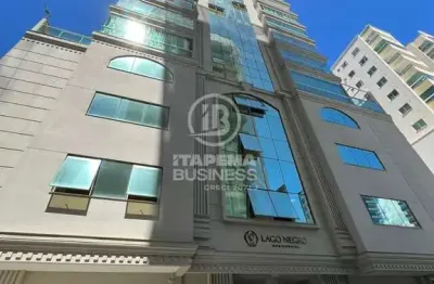 Apartamento com 3 quartos à venda na Rua 207, 414, Meia Praia, Itapema