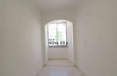 Achado! -  apartamento 02 dormitórios para locação totalmente reformado.