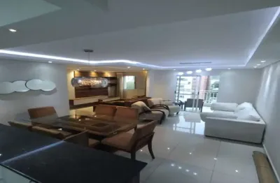 Apto reformado, porteira fechada e pronto para morar no practice com 2dorms sendo 1 suíte, sala ampliada, terraço e 2 vagas.