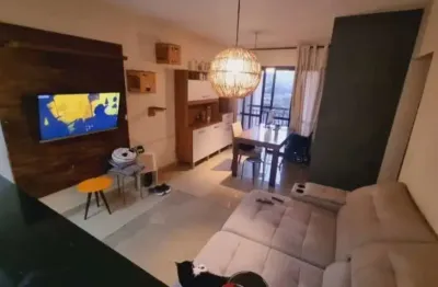 Apto pronto no espaço e vida, 3 dorms sendo 1 suíte, com armários planejados e em andar alto, varanda e 1 vaga coberta no subsolo