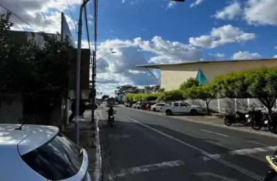 Casa comercial à venda na rua coelho de resende, centro, teresina por r$ 620.000