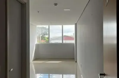 Casa comercial à venda na Avenida Marechal Castelo Branco, Porenquanto, Teresina