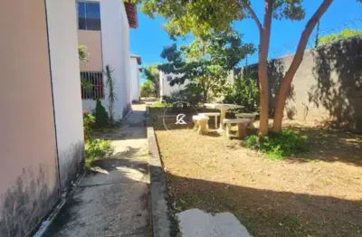 Apartamento com 2 quartos à venda na Rua Urano, Porto do Centro, Teresina por R$ 130.000