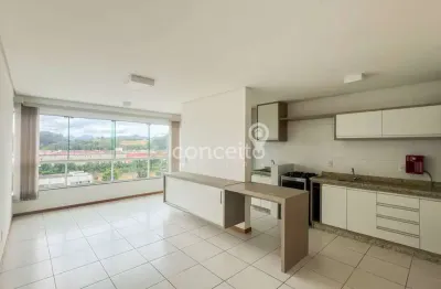 Apartamento semimobiliado contendo 01 dormitório na itoupava seca!