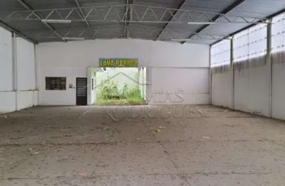 Barracão / Galpão / Depósito à venda no Centro, Taubaté 
