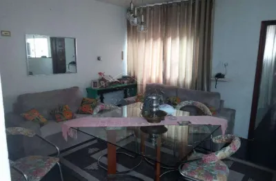 Casa com 3 quartos à venda no Centro, Pindamonhangaba 