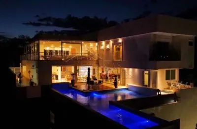 Casa em condomínio fechado com 4 quartos à venda no Chácaras Cataguá, Taubaté 