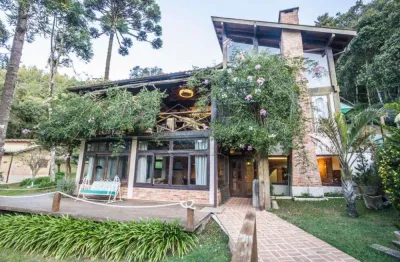 Casa com 3 quartos, 630 m², à venda por r$ 6.500.000- condomínio pedra de fogo - campos do jordão/sp