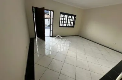 Casa para venda e locação com 4 dormitórios no centro em pindamonhangaba/sp.
