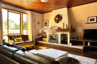 Casa com 4 suítes, 350 m² -  vila francalanza - campos do jordão/sp.