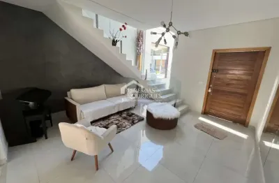 Casa assobradada à venda com 3 suítes no condomínio morada do visconde em tremembé /sp.