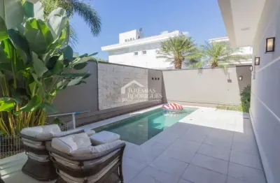 Casa à venda com 3 suítes no condomínio residencial terras de san marco em taubaté/sp.