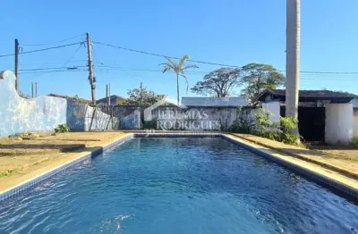 Casarão à venda com 6 dormitórios no centro de tremembé/sp.