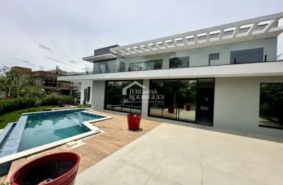 Casa para locação com 4 suítes no condomínio reserva dos lagos em pindamonhangaba/sp.