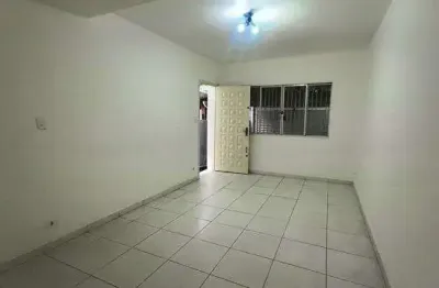 Sobrado para Venda em São Paulo, Brooklin, 2 dormitórios, 2 banheiros, 1 vaga