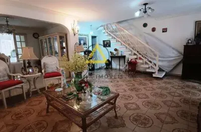 Sobrado para Venda em São Paulo, Brooklin Velho, 3 dormitórios, 2 banheiros, 2 vagas