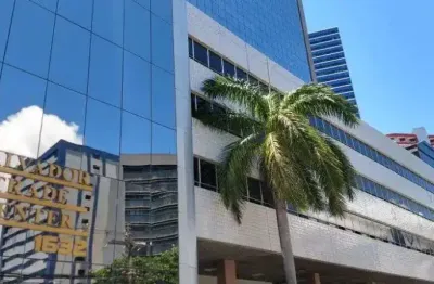 Sala comercial com 1 sala para alugar na Avenida Tancredo Neves, 1632, Caminho das Árvores, Salvador