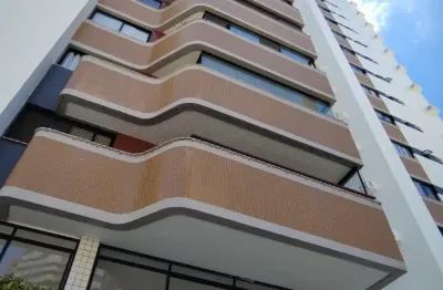 Oportunidade! amplo apartamento na melhor localização do loteamento aquarius na pituba