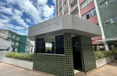 Venda lindo apartamento de 1 quarto com varanda na barra salvador -ba