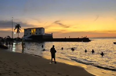 Lindo apartamento para alugar com 142 m² , 3 quartosbarra  salvador -ba