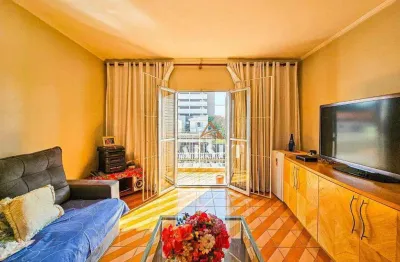 Sobrado em rua tranquila com 3 dormitórios e edícula na vila carrão