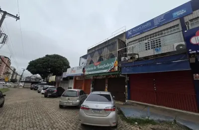 LOTE COMERCIAL QNB 13 – TAGUATINGA/DF 350m² | 8 LOJAS + APARTAMENTO | 100% LOCADO | RENDA IMEDIATA