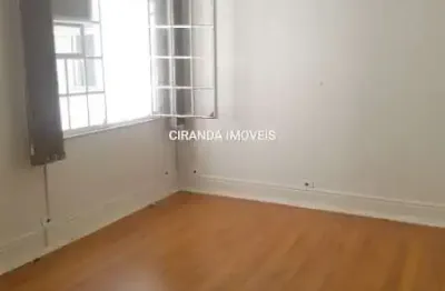 Sala comercial para alugar na rua benjamin constant, 77, sé, são paulo por r$ 650