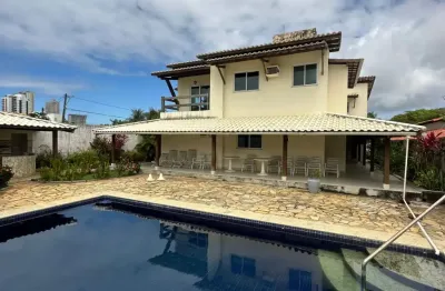 Casa em condomínio fechado com 05 suítes em jaguaribe vale do jaguaripe