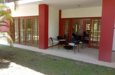 Apartamento a venda em praia do forte com 2 suites térreo no village das acacias