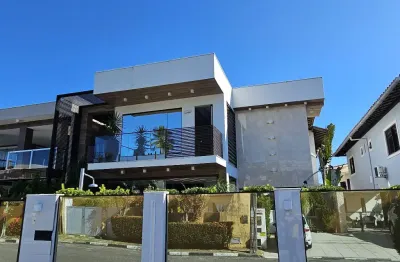 Casa a venda em lauro de freitas com 4 quartos com piscina no condominio univillas