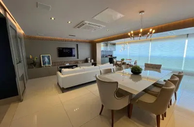 Apartamento a venda no hemisphere 360 com 3 suítes reformado e vista mar
