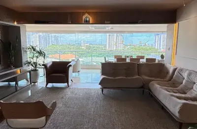 Apartamento a venda em patamares com 3 suites reformado e nascente no colina A