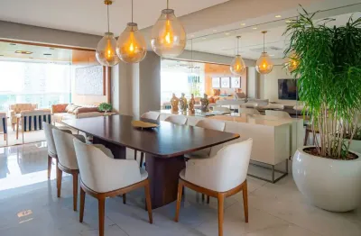 Apartamento a venda no horto barcelona com 4 suítes reformado e nascente no horto florestal