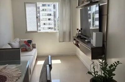 Apartamento a venda no  imbui com 2 quartos com armários e com 1 vaga de garagem
