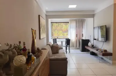 Apartamento a venda no brisas na paralela com 3 quartos com armarios