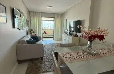 Apartamento a venda na pituba com 2 quartos dependência e varanda