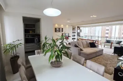 Apartamento a venda no Provence Horto Florestal com 3 suites nascente reformado e 3 vagas