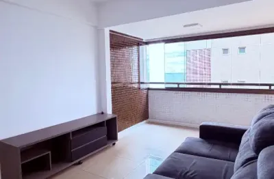 Apartamento a venda em armação com 2 quartos vista mar e varanda no paradiso