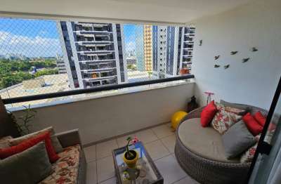 Apartamento a venda no Alto do Parque com 2 quartos varanda e armarios