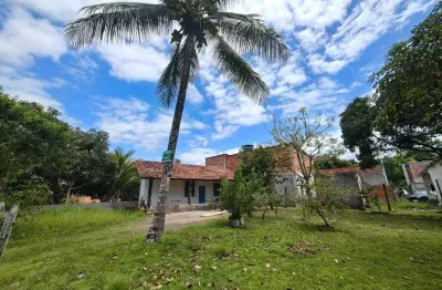 Casa à venda em praia grande, fundão-es: 1 quarto, 1 sala, 5 vagas de garagem e 35,00 m² de área.