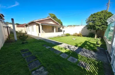 Casa à venda em serra-es, bairro reis magos: 2 quartos, 1 suíte, 1 sala, 2 banheiros, 6 vagas de garagem, 80m² de área.